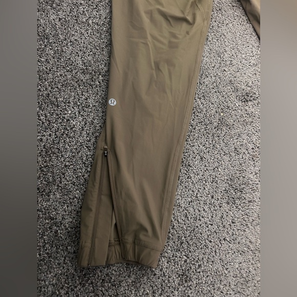 Lululemon Adapted State High-Rise Jogger - Picture 8 of 8